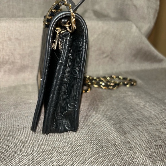 Bebe Black Los Angeles Snap Logo Embossed Crossbody Faux Leather and Chain Bag - Picture 10 of 14